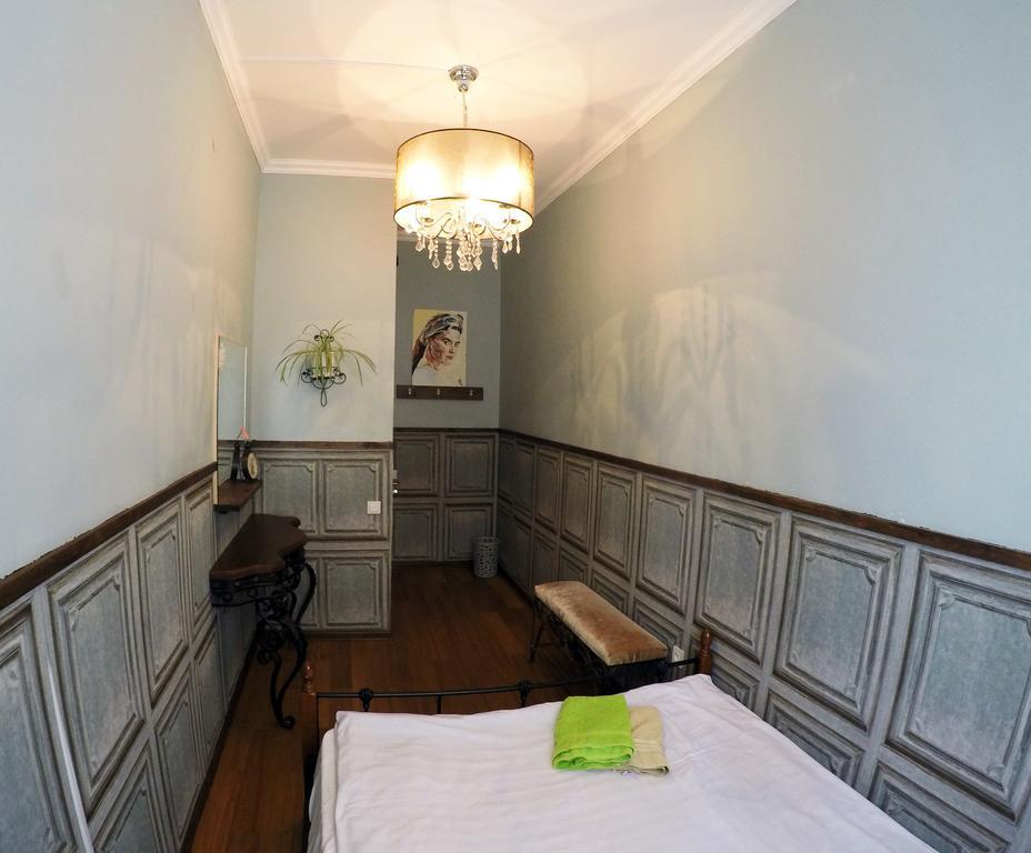 Hostel Nochleg Астана Екстериор снимка